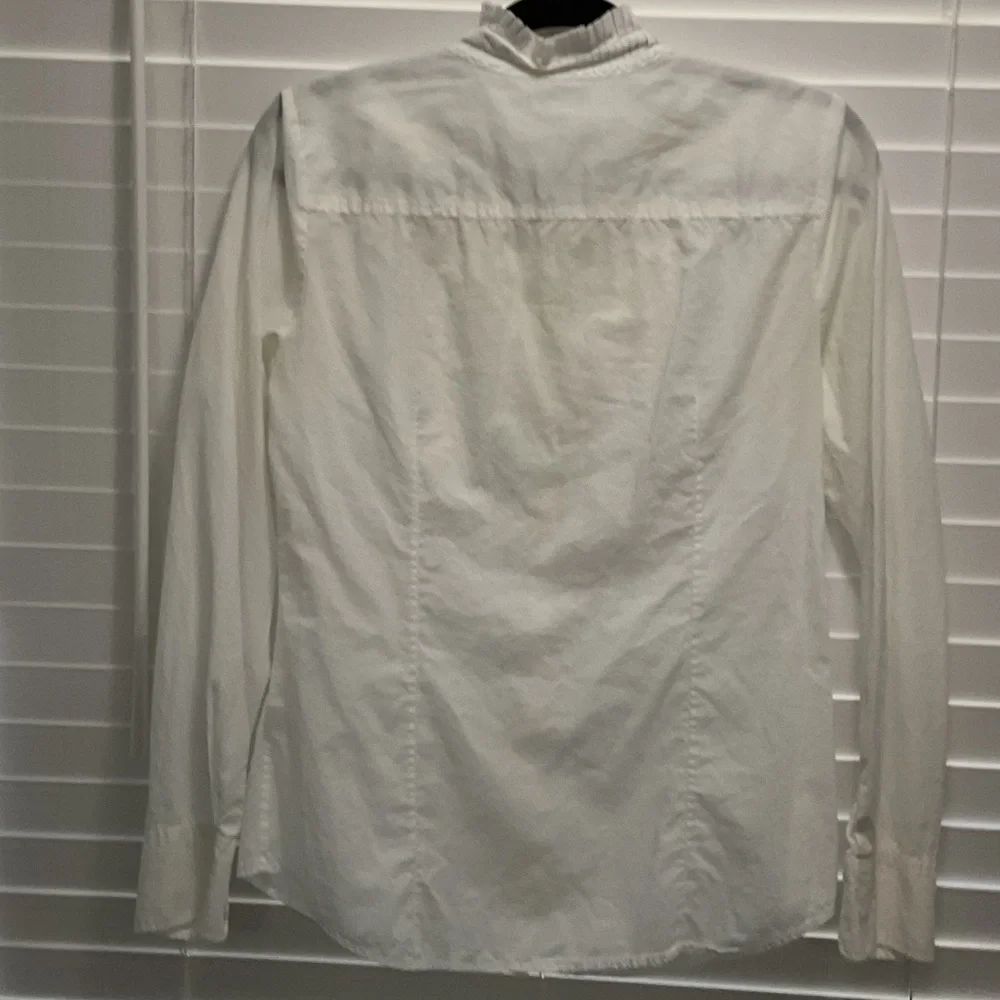 J.Crew 100% silk elegant White Ruffled Silk Blouse - Picture 3 of 4